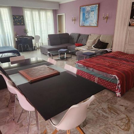 Big Apart 140M2 5Min Walk To Beach Sea &Promenade 3 Double Rooms,Big Living Room 42M2, 3 Showers,9 Beds, Free Parking Ницца Экстерьер фото